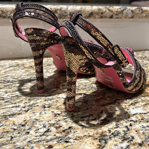 Kurt Geiger London Heels - Picture 2 of 7